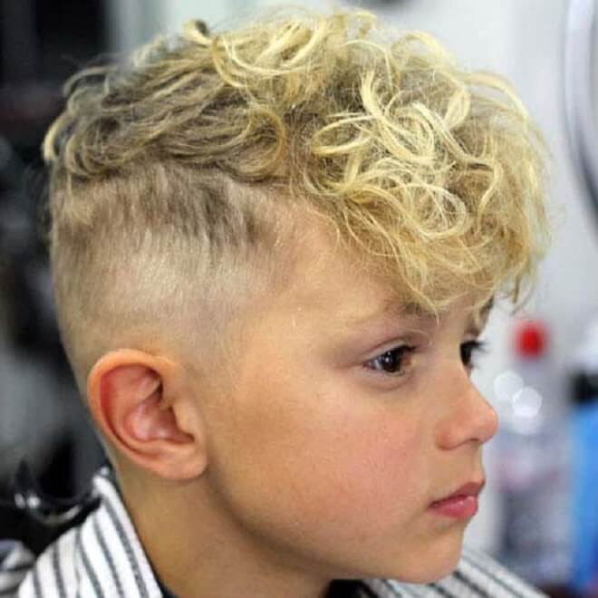Coi việc thay đổi kiểu tóc là đam mê từng tự tay biến hình thần sầu cho  con trai 5 tuổi