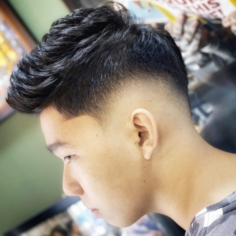 Tóc nam xoăn gợn sóng nhẹ - Cắt tóc nam tại Bardy BarberShop